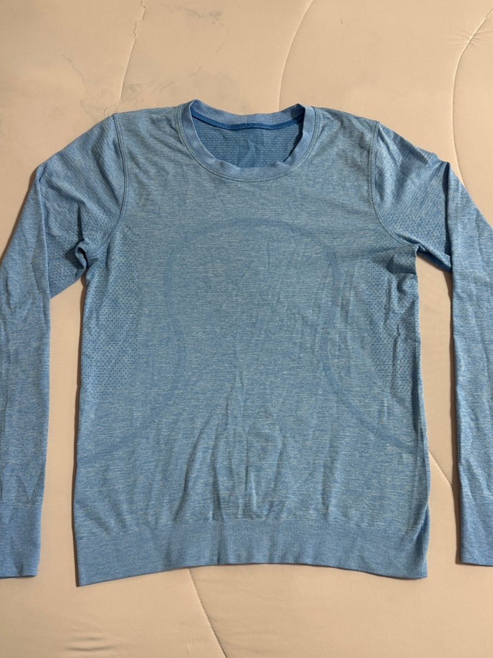Lululemon Swiftly Women’s Light Blue Long Sleeve Crew - M